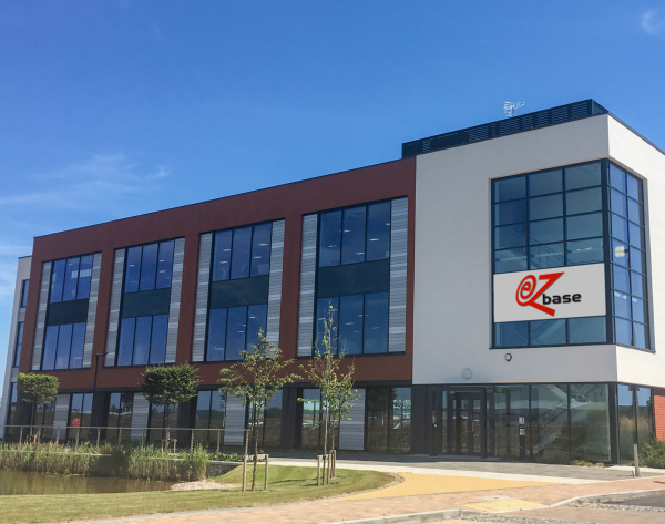 Building w Sign EZ-base Building w Sign EZ-base